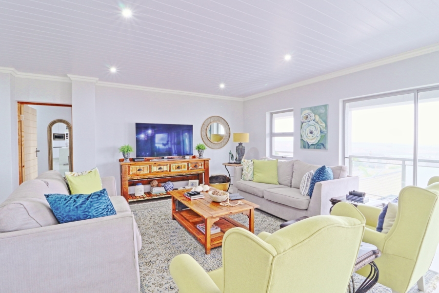 4 Bedroom Property for Sale in Monte Christo Western Cape